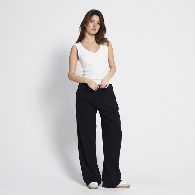 V-neck ribbed tank top "Amy"